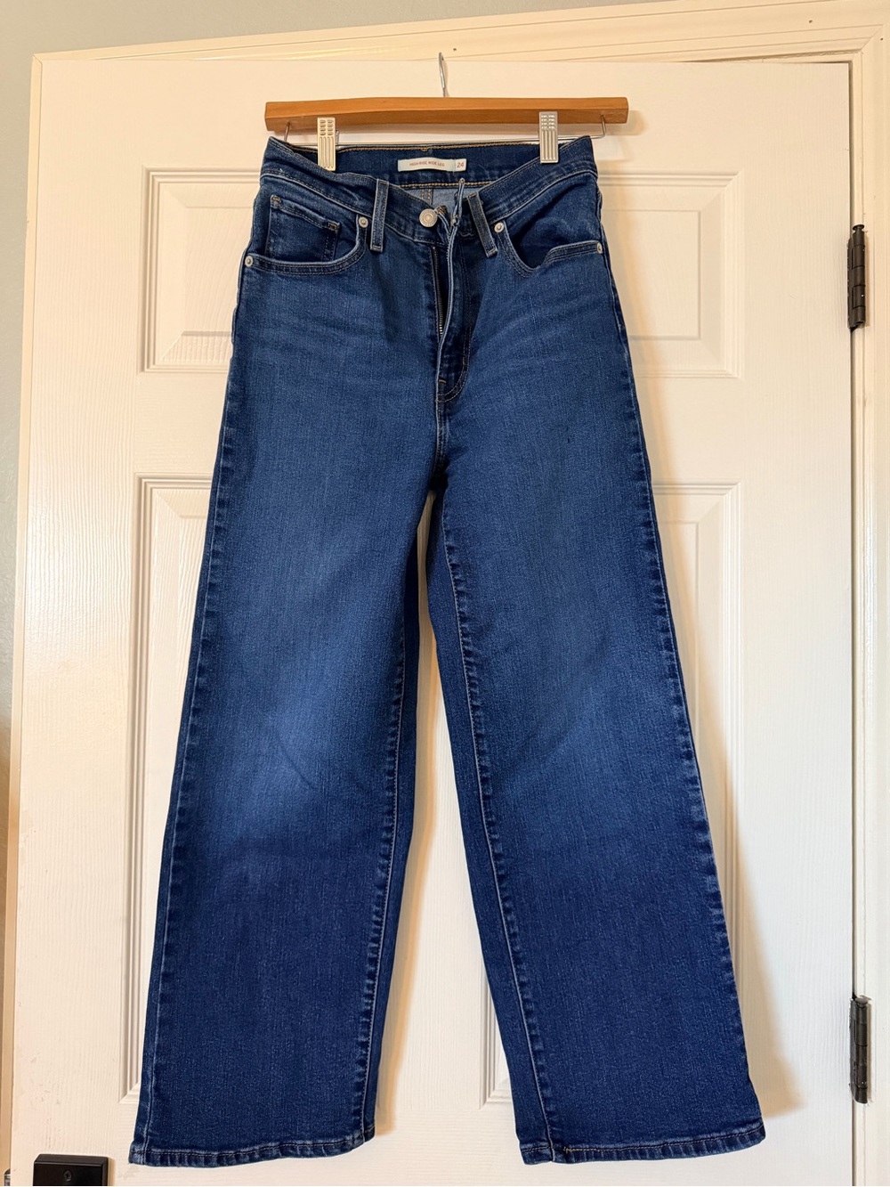 Levi’s High-Rise Wide-Leg Jeans - Dark Blue